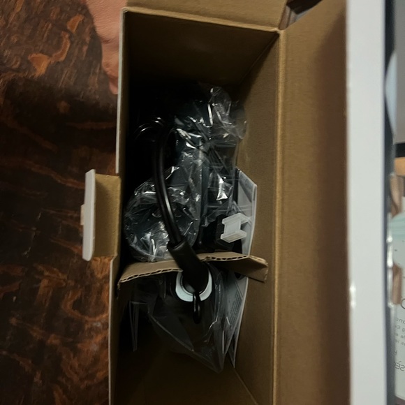 SOLD CONAIR infinitiPro Smooth wrap hair dryer - Picture 3 of 3